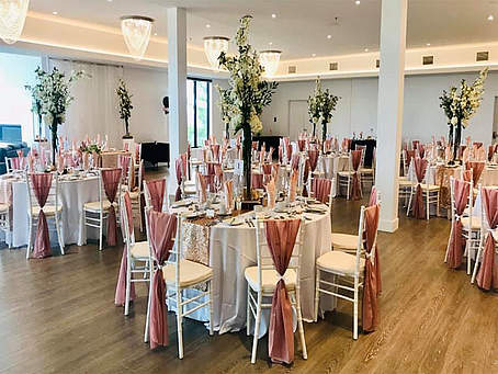 Pavillon Edelweiss - Salle